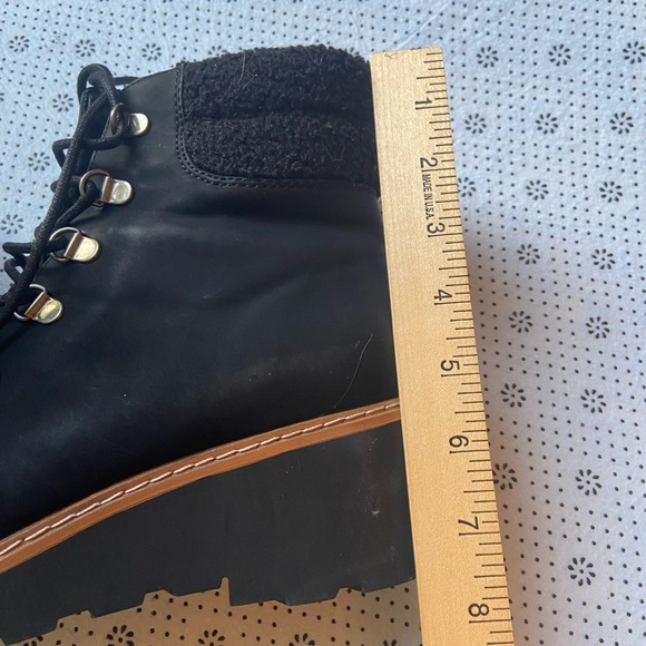 Women’s Baretraps Black Wedge Ankle Boots Lace-up 1-3/4” Heel size 10M - Picture 5 of 8